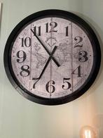 Grote ronde houten klok, Ophalen, Zo goed als nieuw, Analoog, Wandklok