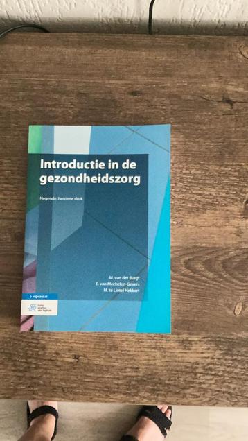 E. van Mechelen-Gevers - Introductie in de gezondheidszorg beschikbaar voor biedingen