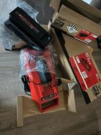 Milwaukee oplader + 2 packs mxfcp203, Verzenden, Zo goed als nieuw, 600 watt of meer