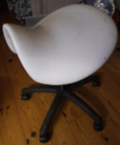 Zadelstoel, Huis en Inrichting, Bureaustoelen, Gebruikt, Bureaustoel, Wit, Ergonomisch, Ophalen of Verzenden
