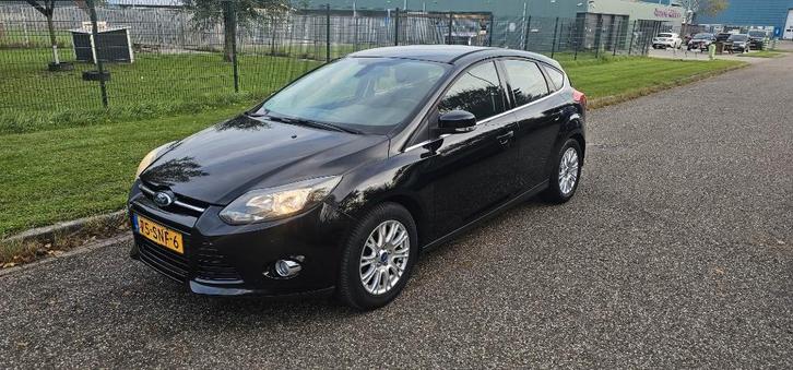 Ford Focus 1.6 TI-VCT Titanium Vol Opties Nieuwe Distributie, Auto's, Ford, Particulier, Focus, ABS, Adaptieve lichten, Airbags