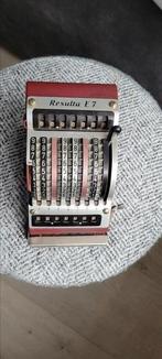 Resulta E7 rekenmachine, Ophalen, Gebruikt