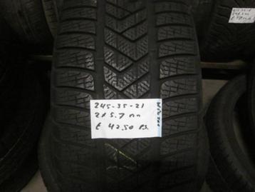 245 35 21 Pirelli SottoZero 3 Winter winterbanden beschikbaar voor biedingen