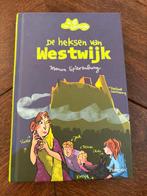 De Heksen van Westwijk - Manon Spierenburg, Boeken, Kinderboeken | Jeugd | onder 10 jaar, Ophalen of Verzenden, Zo goed als nieuw