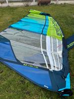 Neilpryde evo 6,6 2022, Watersport en Boten, Ophalen of Verzenden, Zo goed als nieuw, Minder dan 250 cm, Zeil