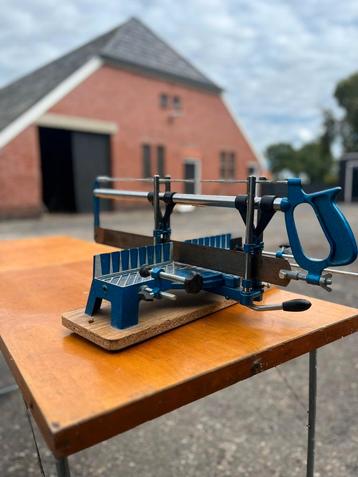 Ferm verstekzaag beschikbaar voor biedingen