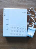 KPN Experia Box V10, Computers en Software, Routers en Modems, Ophalen of Verzenden, Gebruikt, Router met modem, KPN