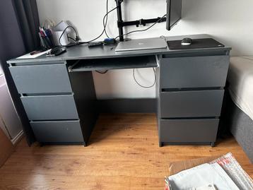 Bureau. Vandaag gratis afhalen - afbeelding 3