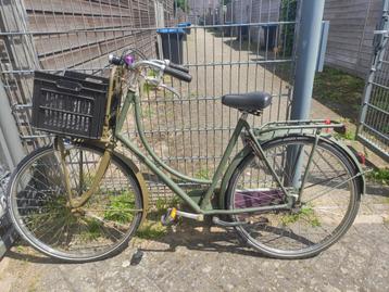 Mooi fiets leger kleuren  beschikbaar voor biedingen