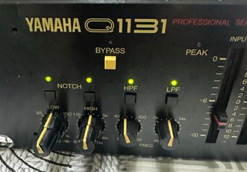 Yamaha Q1131 grafische equalizer beschikbaar voor biedingen
