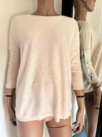 ESCADA   mooie cashmere trui  MAAT S  ALS NIEUW (OVERSIZED), Beige, Escada, Ophalen of Verzenden, Zo goed als nieuw
