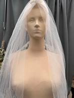 Mooie Bruidssluier - Wit- op verschillende wijze te dragen, Kleding | Dames, Trouwkleding en Trouwaccessoires, Wit, Ophalen of Verzenden