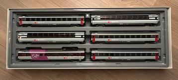 Märklin HO 4367 EuroCity-sneltreinrijtuigen beschikbaar voor biedingen