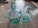 Twee Bolle Fles Vazen, Overige kleuren, Ophalen of Verzenden, Minder dan 50 cm, Glas