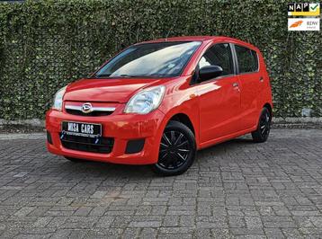 Daihatsu Cuore 1.0 Premium Automaat NW APK 5deurs Elektrisch beschikbaar voor biedingen