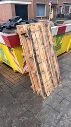 Brandhout gratis 4 pallets, Doe-het-zelf en Verbouw, Hout en Planken, Ophalen, Zo goed als nieuw, Pallet, Minder dan 200 cm