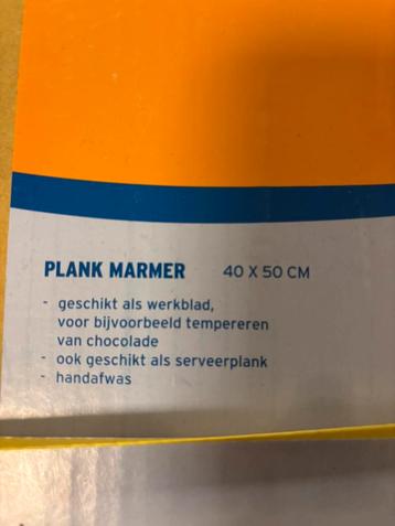 Plank marmer beschikbaar voor biedingen