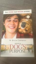 W. Bruce Cameron - Een hond met negen levens, W. Bruce Cameron, Ophalen of Verzenden, Zo goed als nieuw, Nederland