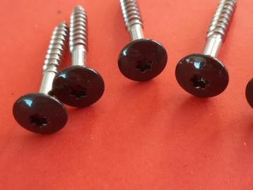 50-100 st Trespa houtschroeven RVS ZWART 4,8 X38 gevel beschikbaar voor biedingen