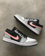 Air Jordan 1 Low Black Grey Pink EU42.5, Kleding | Heren, Schoenen, Overige kleuren, Nieuw, Ophalen of Verzenden, Sneakers of Gympen