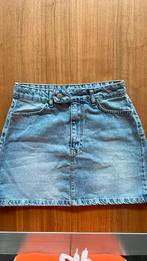 NIEUW Denim mini rok, Kleding | Dames, Rokken, Blauw, Nieuw, Ophalen of Verzenden, Maat 36 (S)