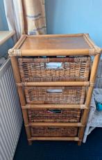 Rotan kastje, 3 of 4 laden, Ophalen of Verzenden, Zo goed als nieuw