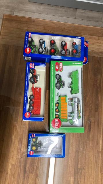 Siku farmer 1/87 trekkers nieuw in doos beschikbaar voor biedingen