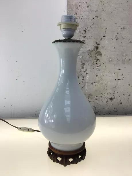 Witte vintage design tafellamp, Huis en Inrichting, Lampen | Tafellampen, Zo goed als nieuw, Minder dan 50 cm, Metaal, Overige materialen