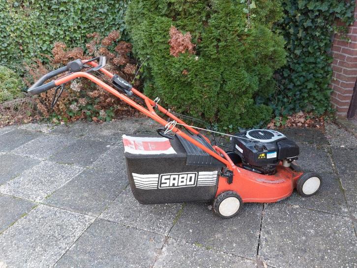 Benzine grasmaaier met aandrijving - Sabo TurboStar, Tuin en Terras, Grasmaaiers, Ophalen