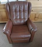 Degelijke leren relaxstoel (elektrisch), Huis en Inrichting, Fauteuils, Ophalen, Gebruikt, Leer, 75 tot 100 cm