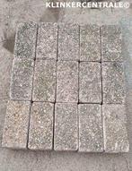 120m2 heide-grijs betonklinkers op pallets straatstenen bkk, Tuin en Terras, Bij dit gebruikte product niet te achterhalen, Gebruikt