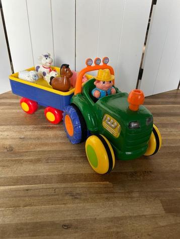 Kiddieland muzikale speelgoedtractor met aanhanger  beschikbaar voor biedingen
