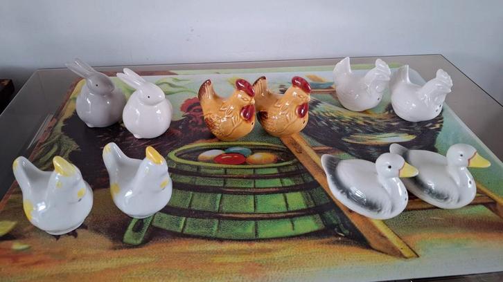 5 peper en zoutstellen - zie foto's, Huis en Inrichting, Keuken | Bestek, Gebruikt, Los bestek, Overige materialen, Ophalen of Verzenden