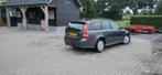 Volvo V50 T5 AWD schuifdak en leder, Auto's, Automaat, 74 €/maand, 2521 cc, Leder