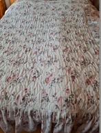 Vintage beddesprei met romantisch bloemdessin., Ophalen of Verzenden, Zo goed als nieuw