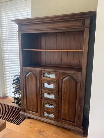 Sfeervolle Landelijke Teak houten kast beschikbaar voor biedingen