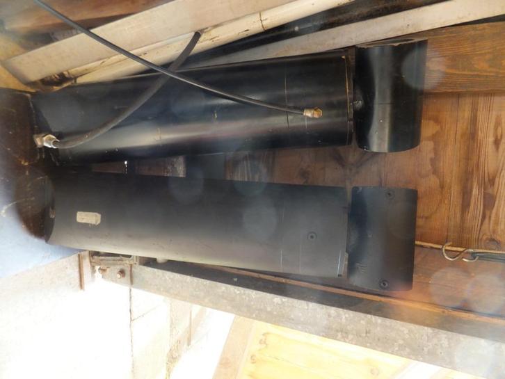 T.k 2 hele zware hydraulic cilinders, Doe-het-zelf en Verbouw, Gereedschap | Overige machines, Zo goed als nieuw, Ophalen
