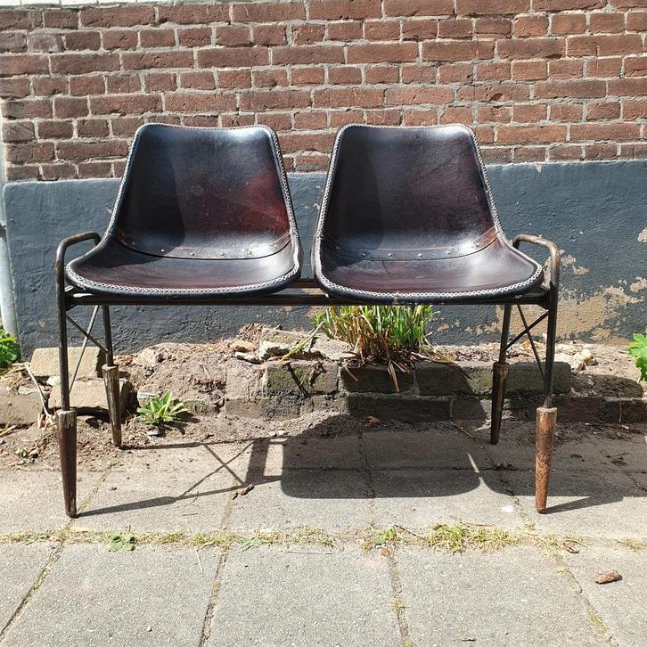 2 Zits stadion bankje, Huis en Inrichting, Stoelen, Gebruikt, Twee, Metaal, Bruin, Ophalen