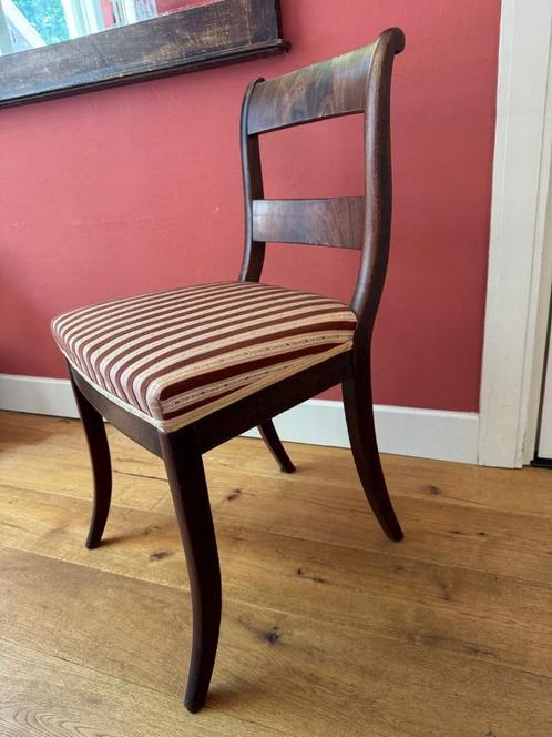 Antiek Biedermeier stoeltje, Antiek en Kunst, Antiek | Meubels | Stoelen en Banken, Ophalen