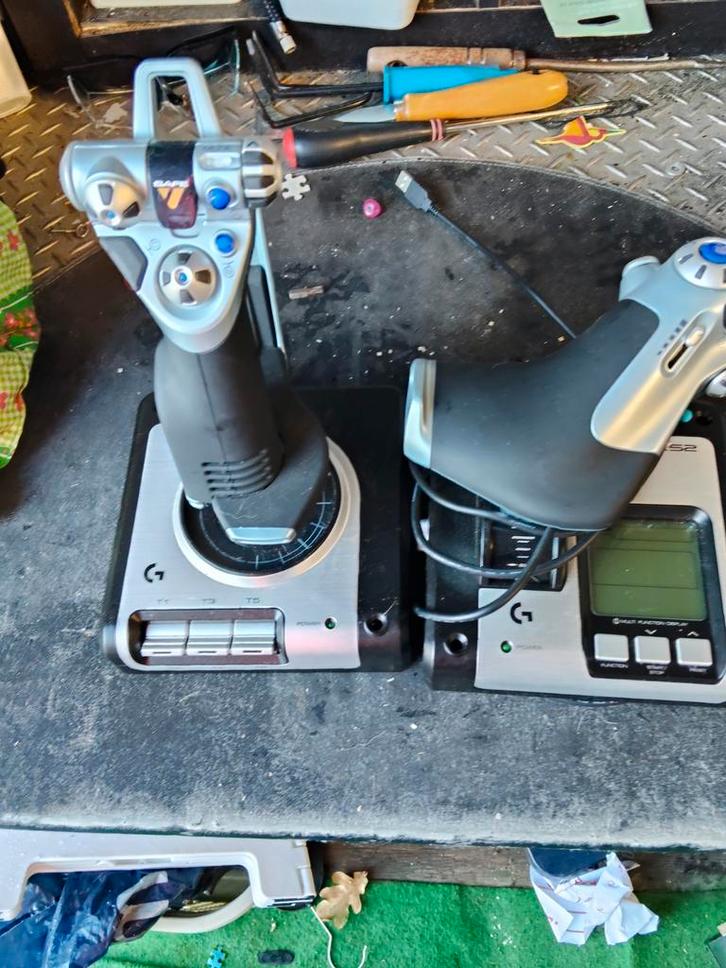 LOGITECH G-SAITEK X52 FLIGHT CONTROL SYSTEM, Computers en Software, Joysticks, Zo goed als nieuw, Ophalen