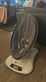 4 moms mamaroo4 baby swing, Schommelstoel, Met gordel(s) of riempje(s), Zo goed als nieuw, Ophalen