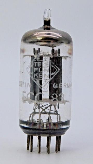 TELEFUNKEN ECC83  12AX7 MOOI SET  beschikbaar voor biedingen