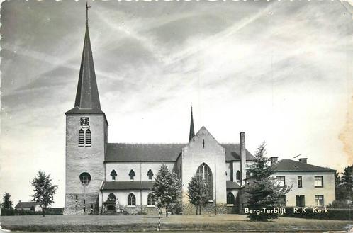 (388-506-023) Berg en Terblijt RK Kerk, Verzamelen, Ansichtkaarten | Nederland, Limburg, Verzenden