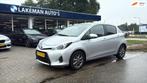 Toyota Yaris 1.5 Full Hybrid Aspiration AUTOMAAT Silverline, Euro 5, 1497 cc, Gebruikt, 4 cilinders