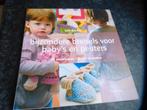 breien == bijzondere breisels voor  baby en peuter == Daykin, Ophalen of Verzenden, Zo goed als nieuw, Breien, Patroon of Boek