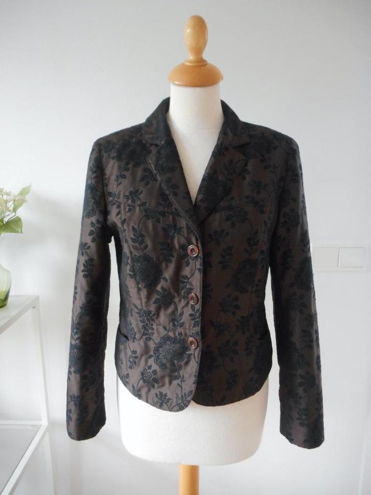 Jasje, blazer van The Barn, maat 38, Kleding | Dames, Jasjes, Kostuums en Pakken, Zo goed als nieuw, Jasje, Maat 38/40 (M), Bruin