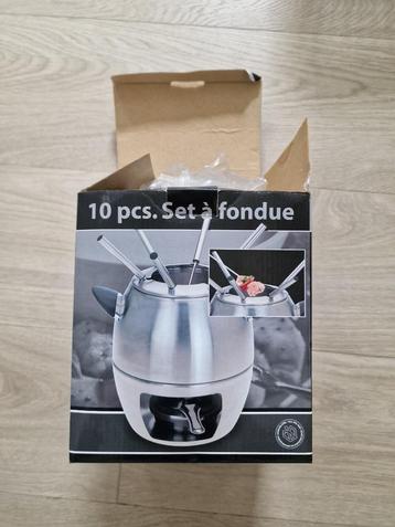 10-delige fondue set – RVS, compleet in doos beschikbaar voor biedingen