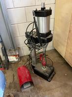 Robuuste SMC Pneumatische Pers met Voetbediening, Doe-het-zelf en Verbouw, Gereedschap | Overige machines, Ophalen, Zo goed als nieuw