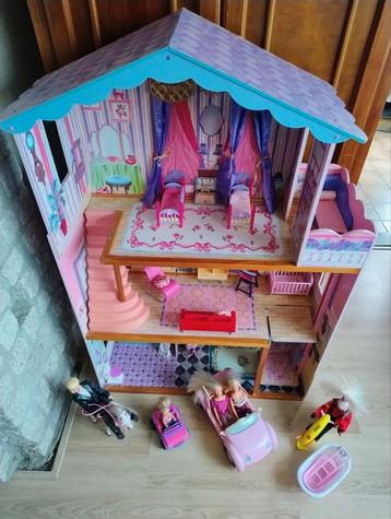 Compleet Barbie Poppenhuis met Accessoires beschikbaar voor biedingen