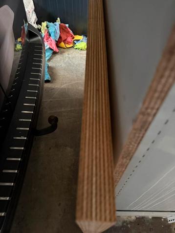 2 Niewe deurplaten watervast verlijmd hard hout beschikbaar voor biedingen